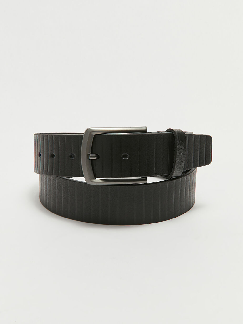 Self-Patterned Men's Belt