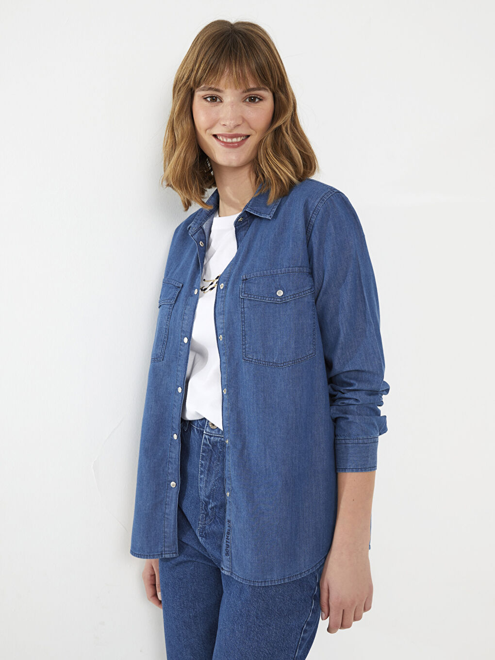 Plain Long Sleeve Women's Denim Shirt-1