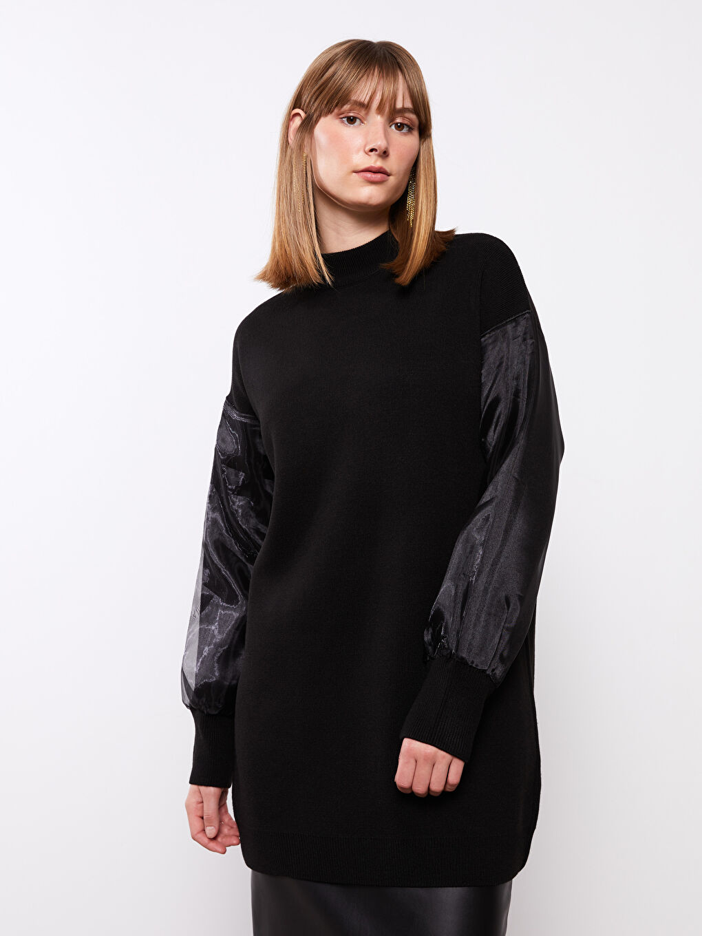 Siyah Dik Yaka Kadın Triko Tunik-1