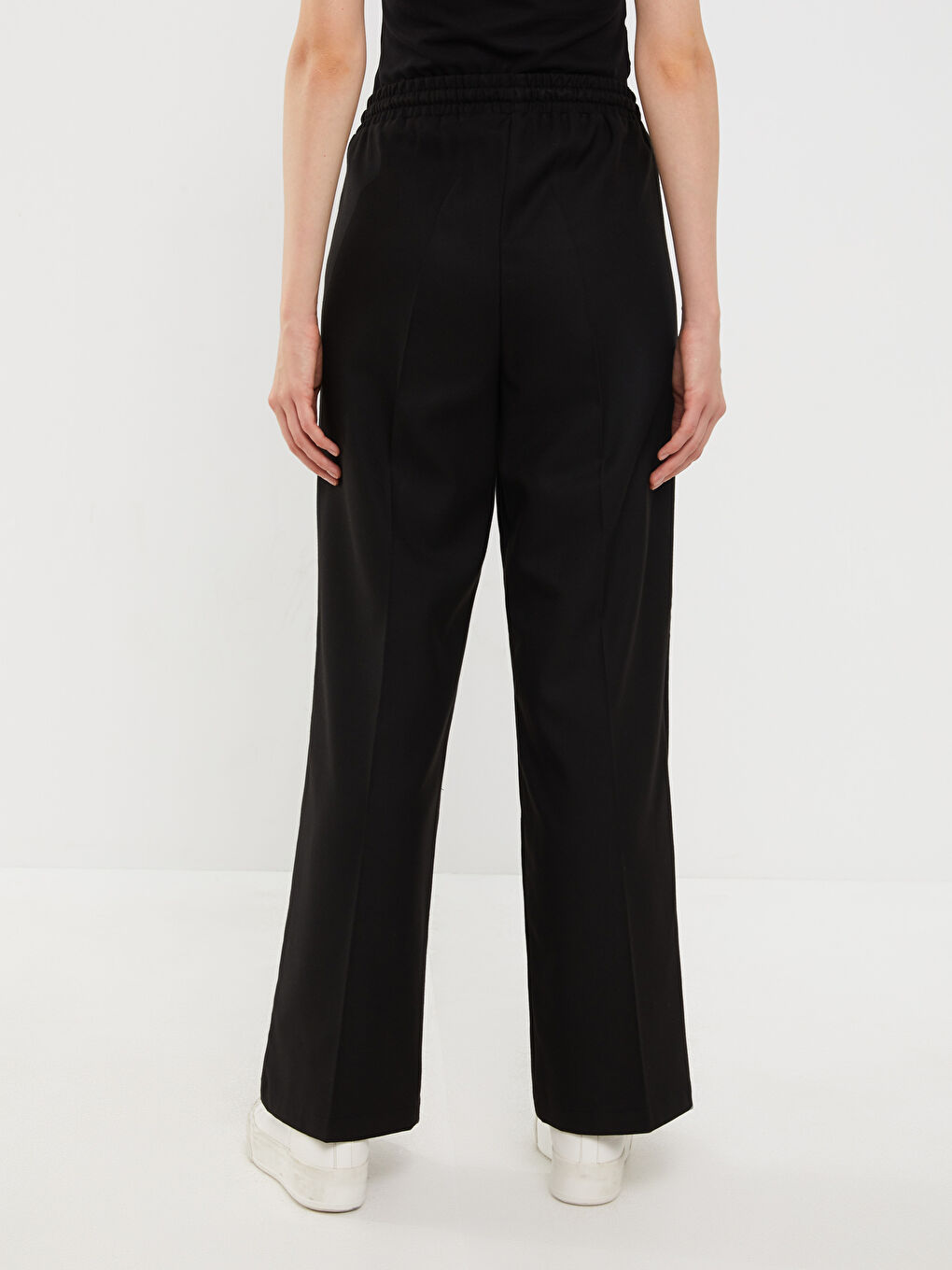 بنطلون سادة بوسط مطاطي بقصة عادية للسيدات-4