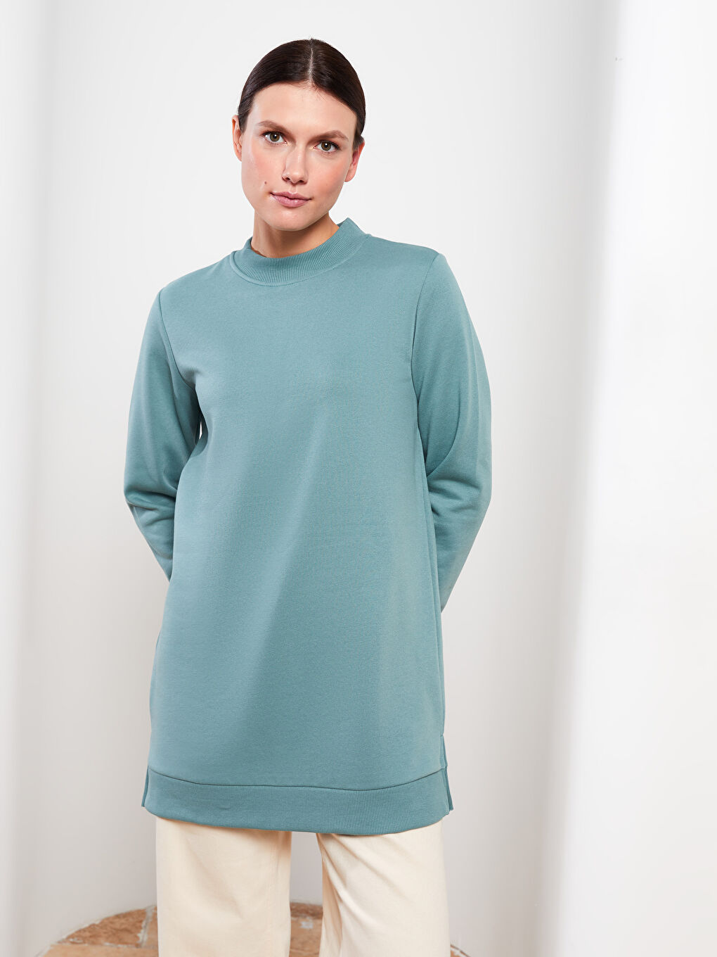 LCW Modest Yeşil Dik Yaka Kadın Sweatshirt Tunik - 1