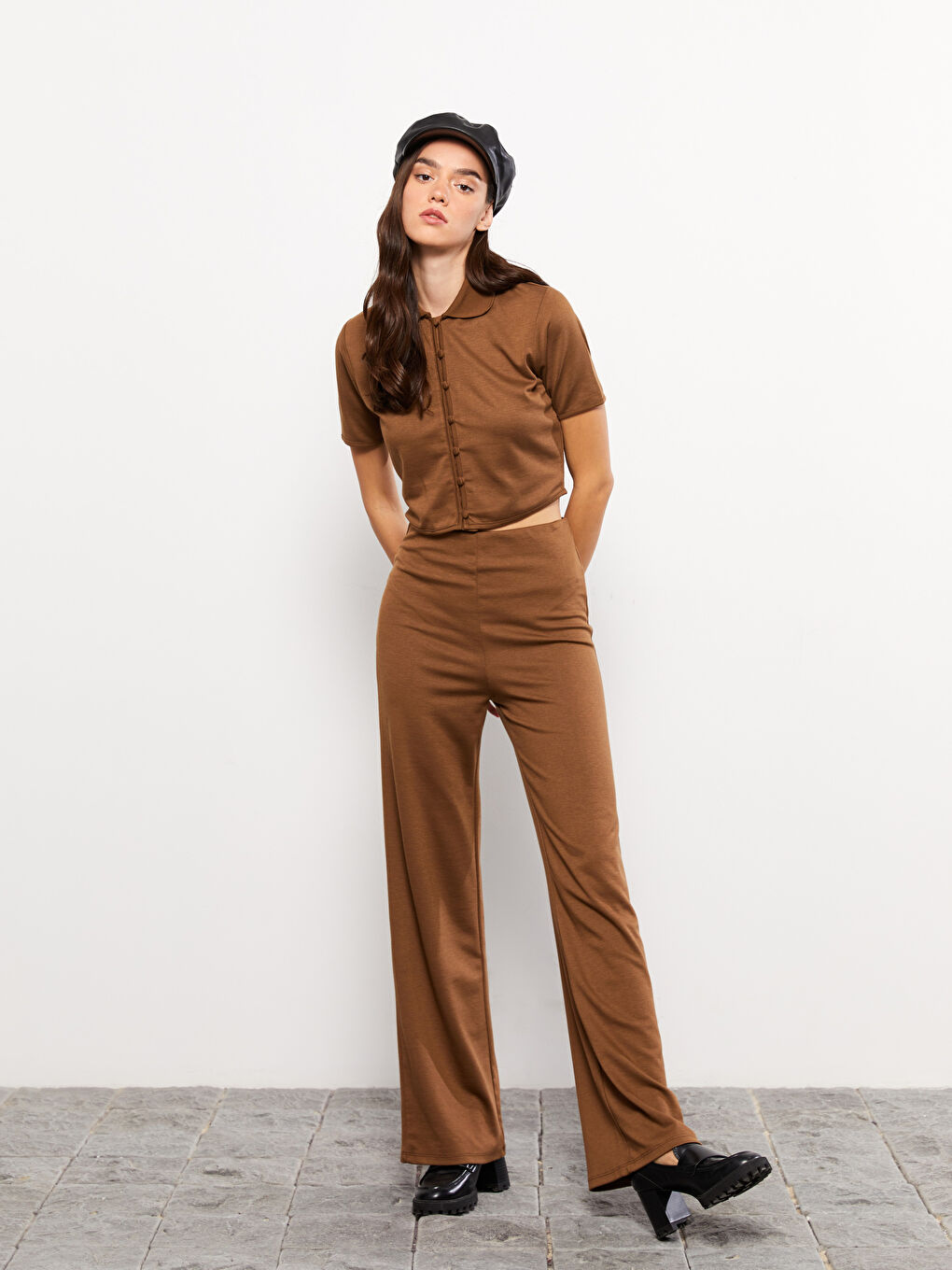 Kahverengi Kadın Beli Lastikli Rahat Kalıp Düz Eşofman Altı