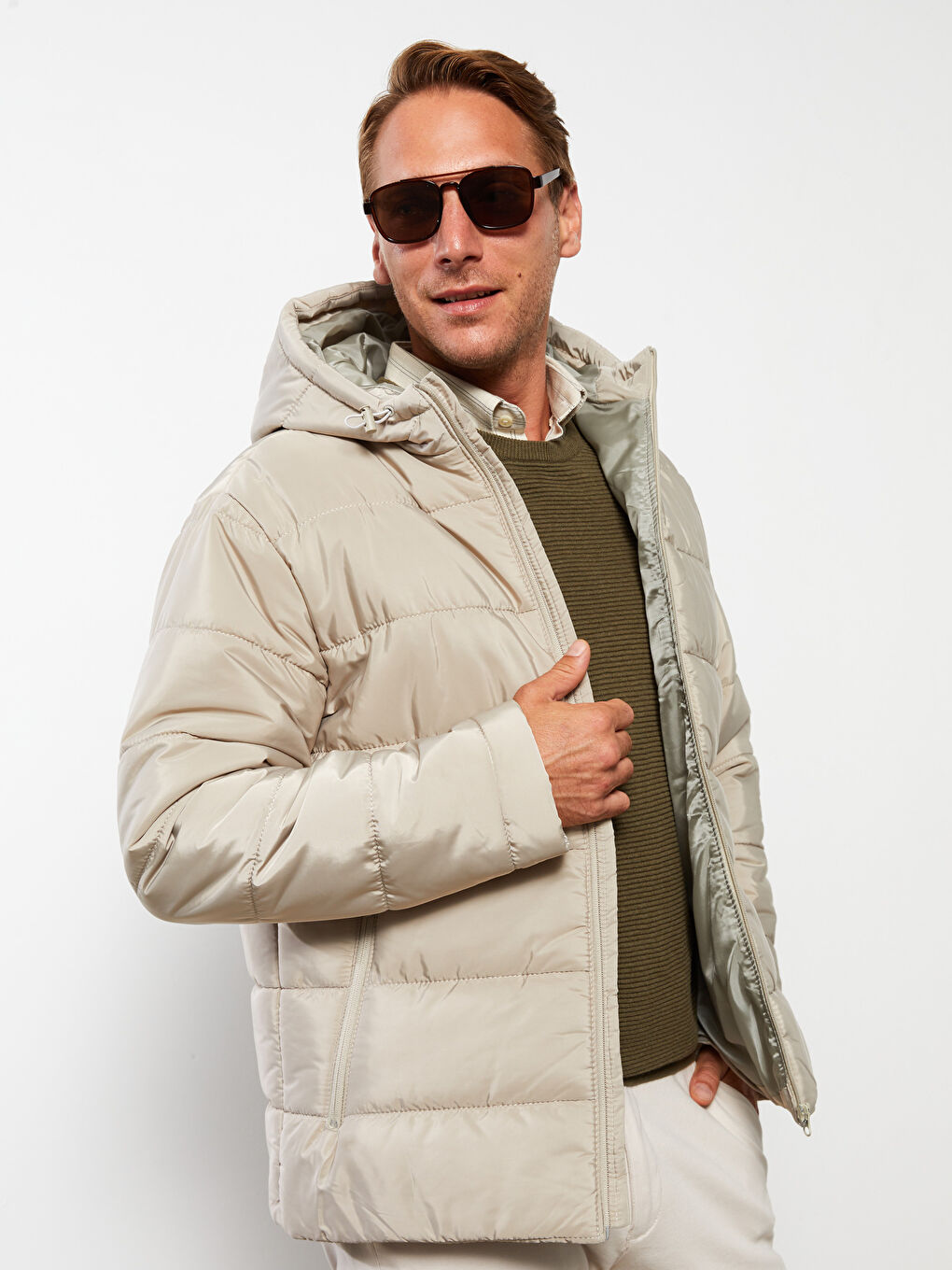 Regular Fit Steppmantel für Herren mit Kapuze-1