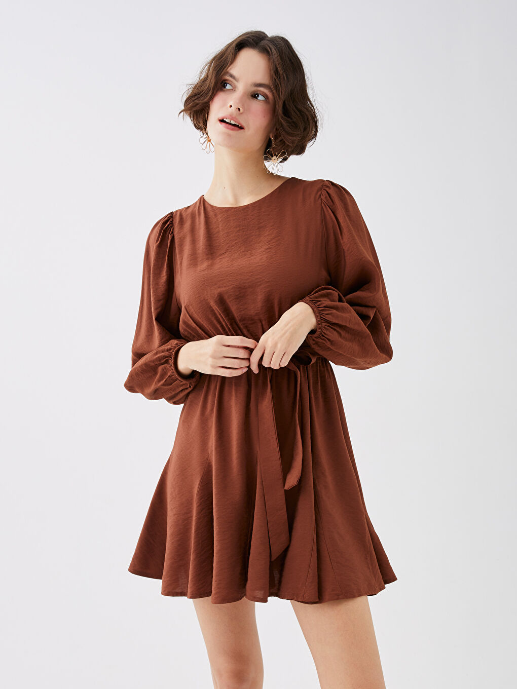 Kahverengi Bisiklet Yaka Düz Uzun Kollu Elbise-1