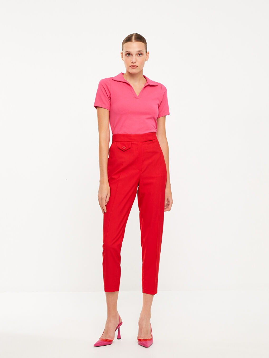 Pembe Polo Yaka Düz Kısa Kollu Kadın Tişört-1