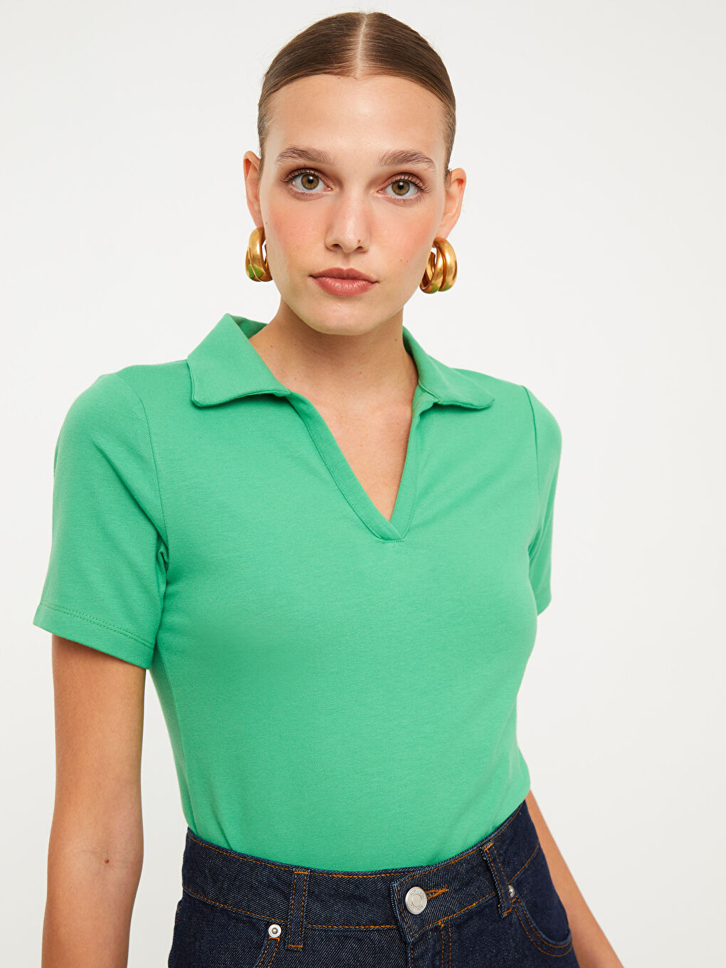 Yeşil Polo Yaka Düz Kısa Kollu Kadın Tişört-1