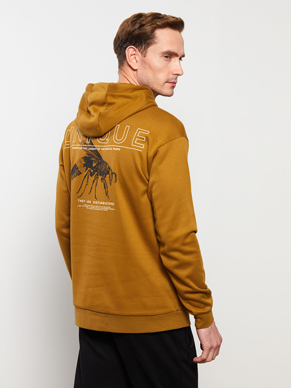 LCW Casual Sarı Uzun Kollu Baskılı Erkek Hoodie