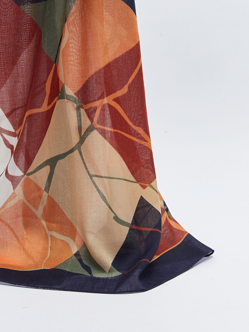 Kahverengi Desenli Kadın Şal-2