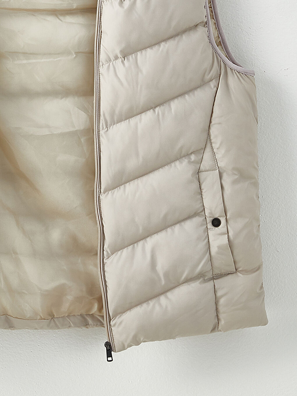 Bej Standart Kalıp Dik Yaka Erkek Şişme Yelek-8