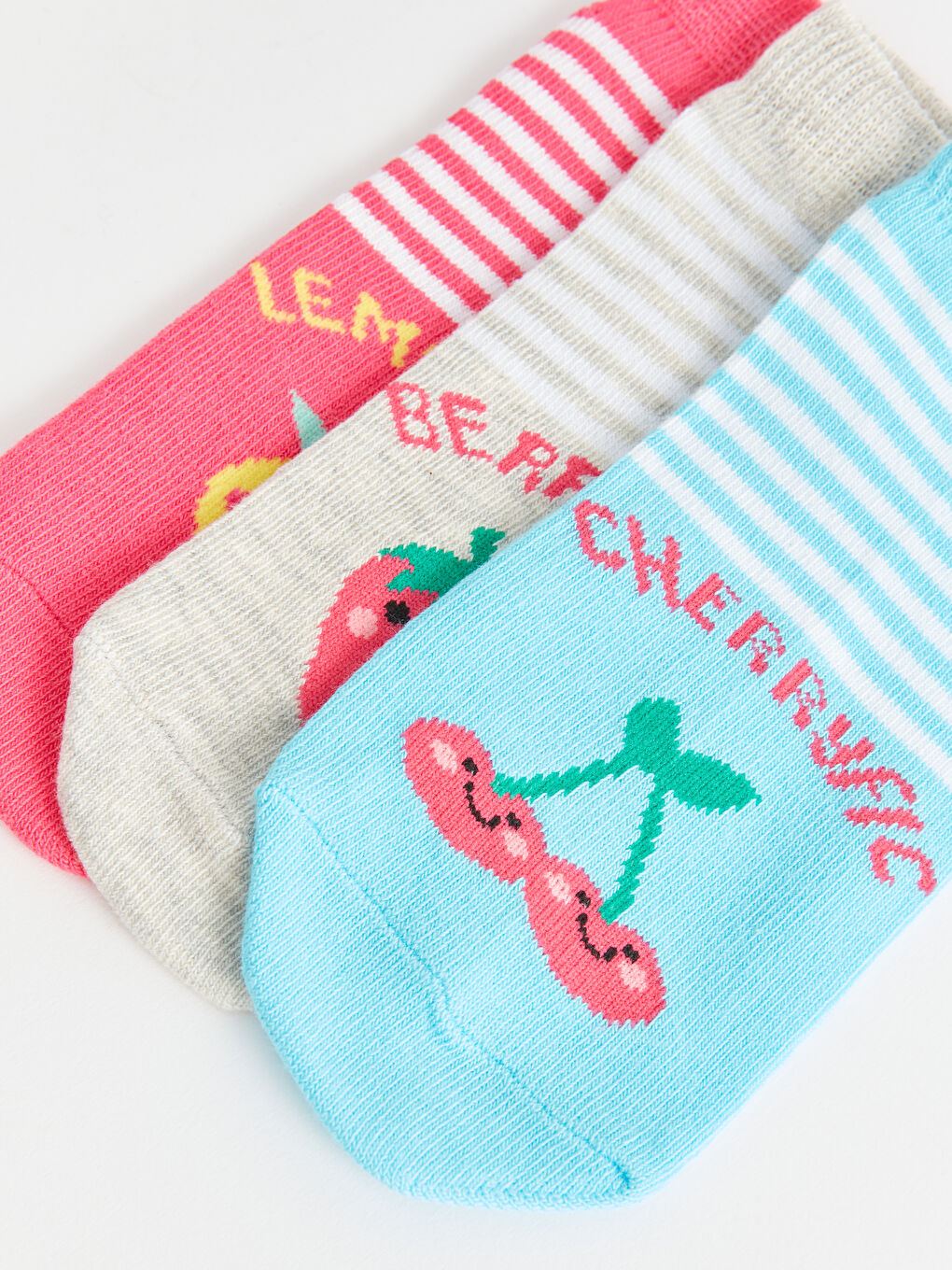 LCW ECO Gemusterte Sneaker-Socken für Mädchen 3er-Pack -W2HQ08Z4-M0T