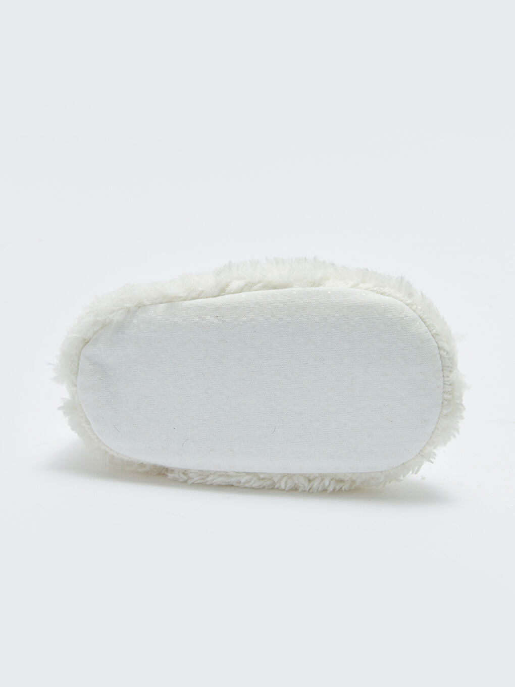 Beyaz Nakışlı Çoraplı Erkek Bebek Yürüme Öncesi Ev Ayakkabısı-3