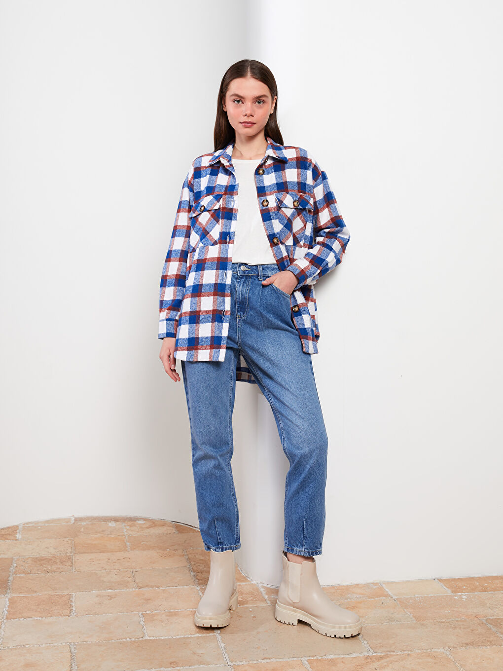 İndigo Kadın Mom Fit Düz Jean Pantolon