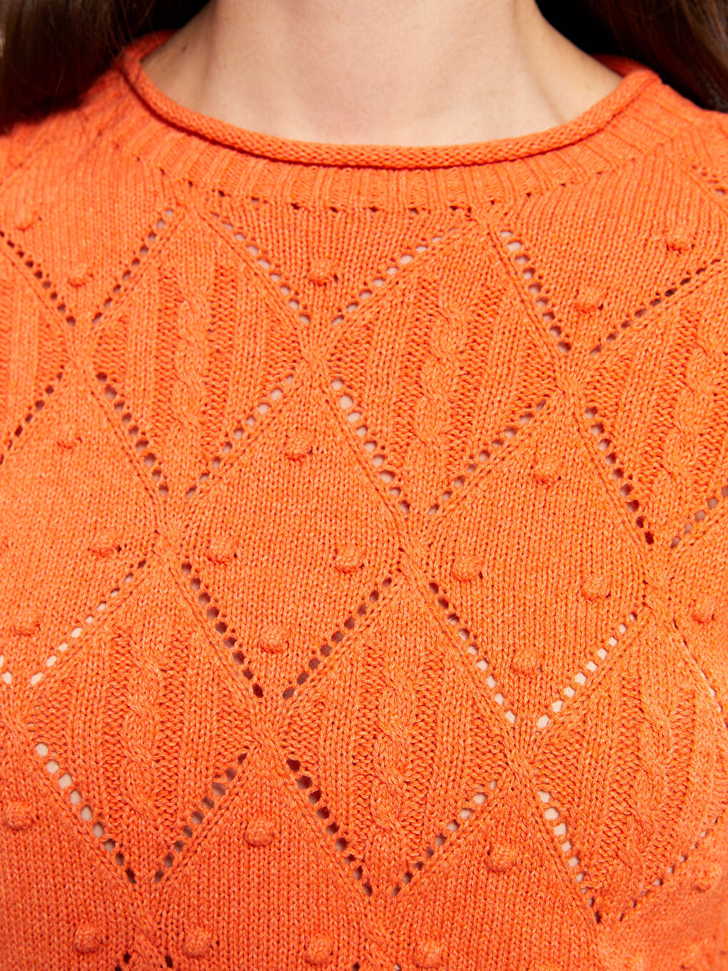 Свитер из трикотажа с длинным рукавом и круглым вырезом для женщин с ажурной вязкой-3