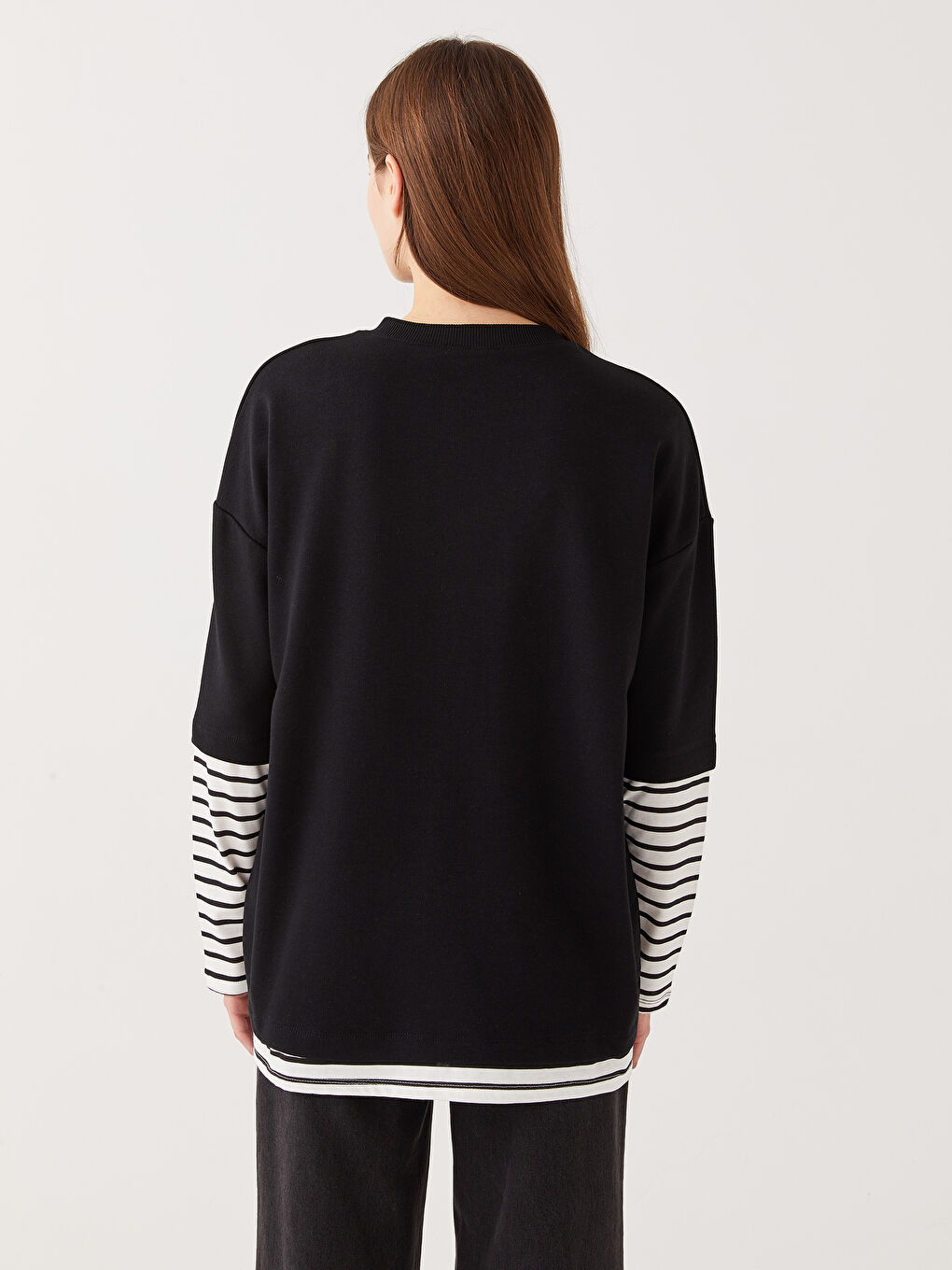 Siyah Bisiklet Yaka Baskılı Uzun Kollu Kadın Sweatshirt Tunik-4