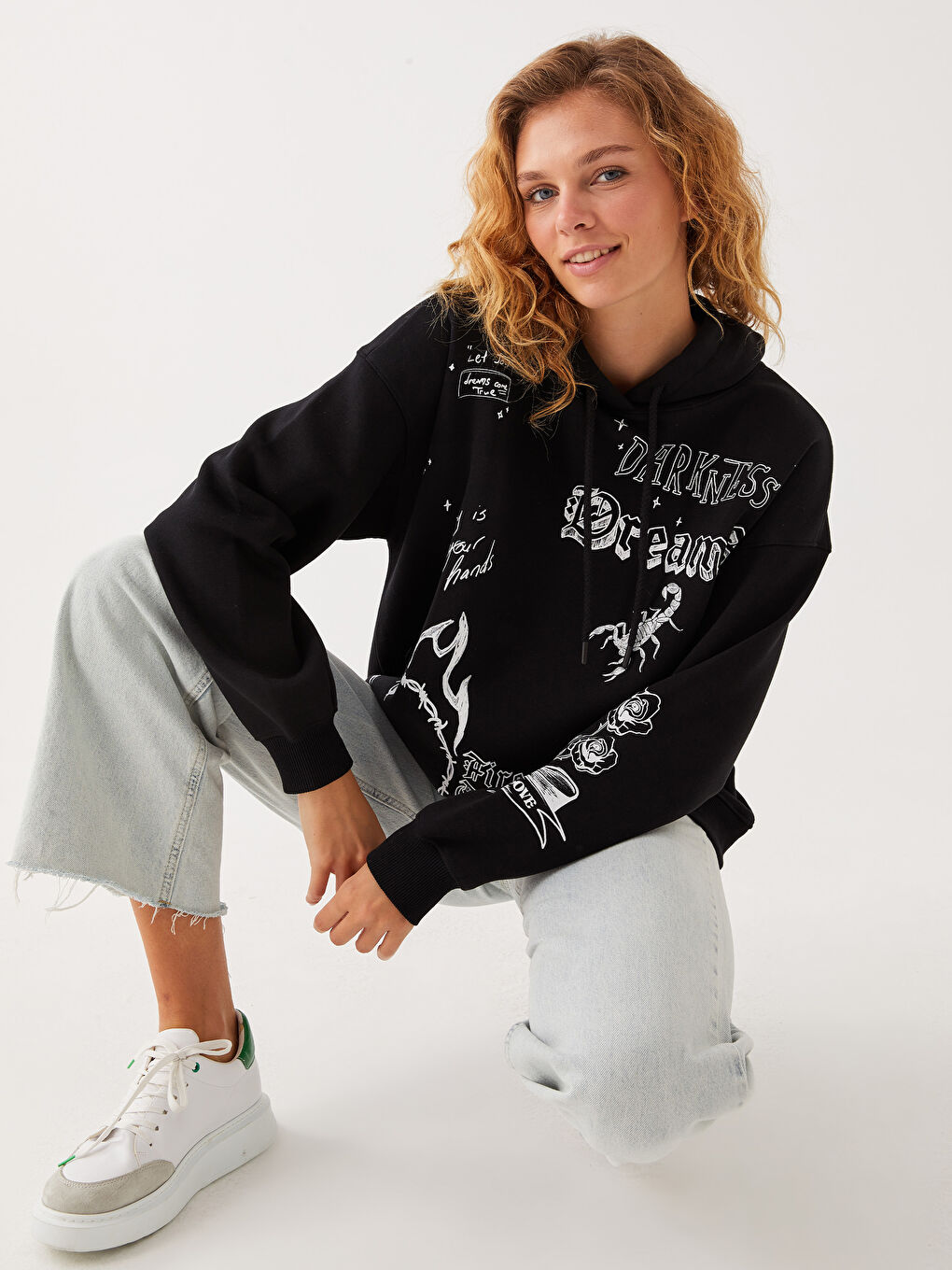 Siyah Baskılı Oversize Kadın Kalın Hoodie-1