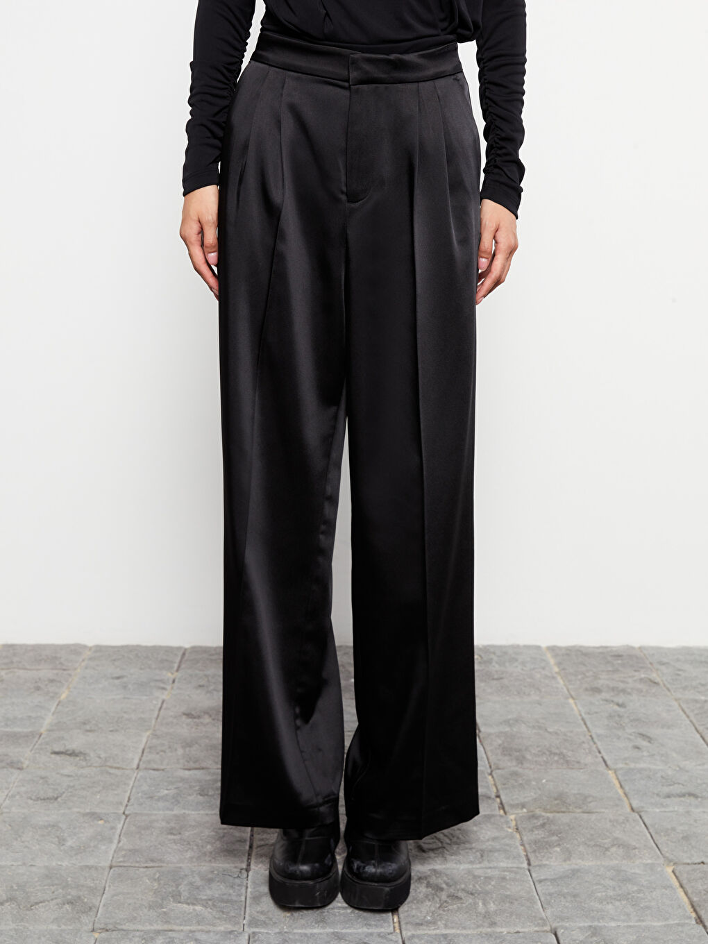 CRNA Pantalone Žena -W2HS14Z8-CVL