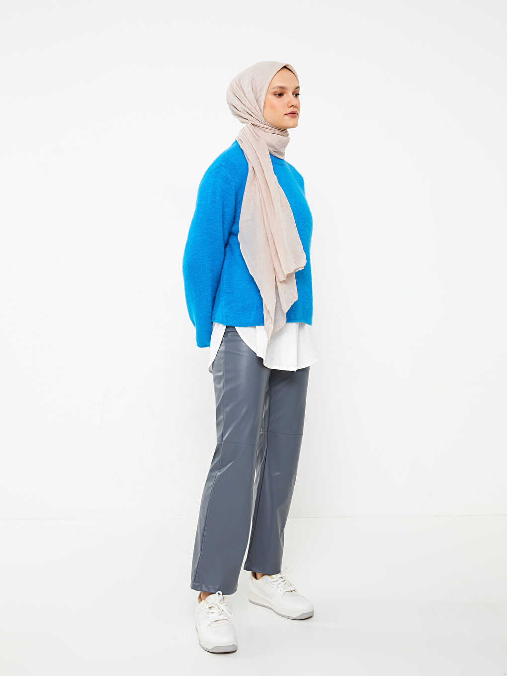 Kahverengi Kadın Düz  Şal-1