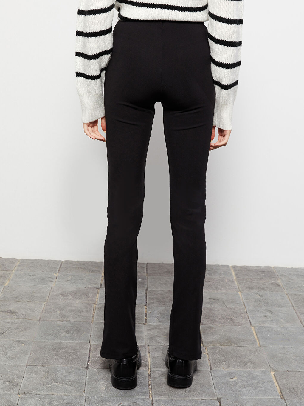 Siyah Düz Beli Lastikli Kadın Tayt Pantolon-4