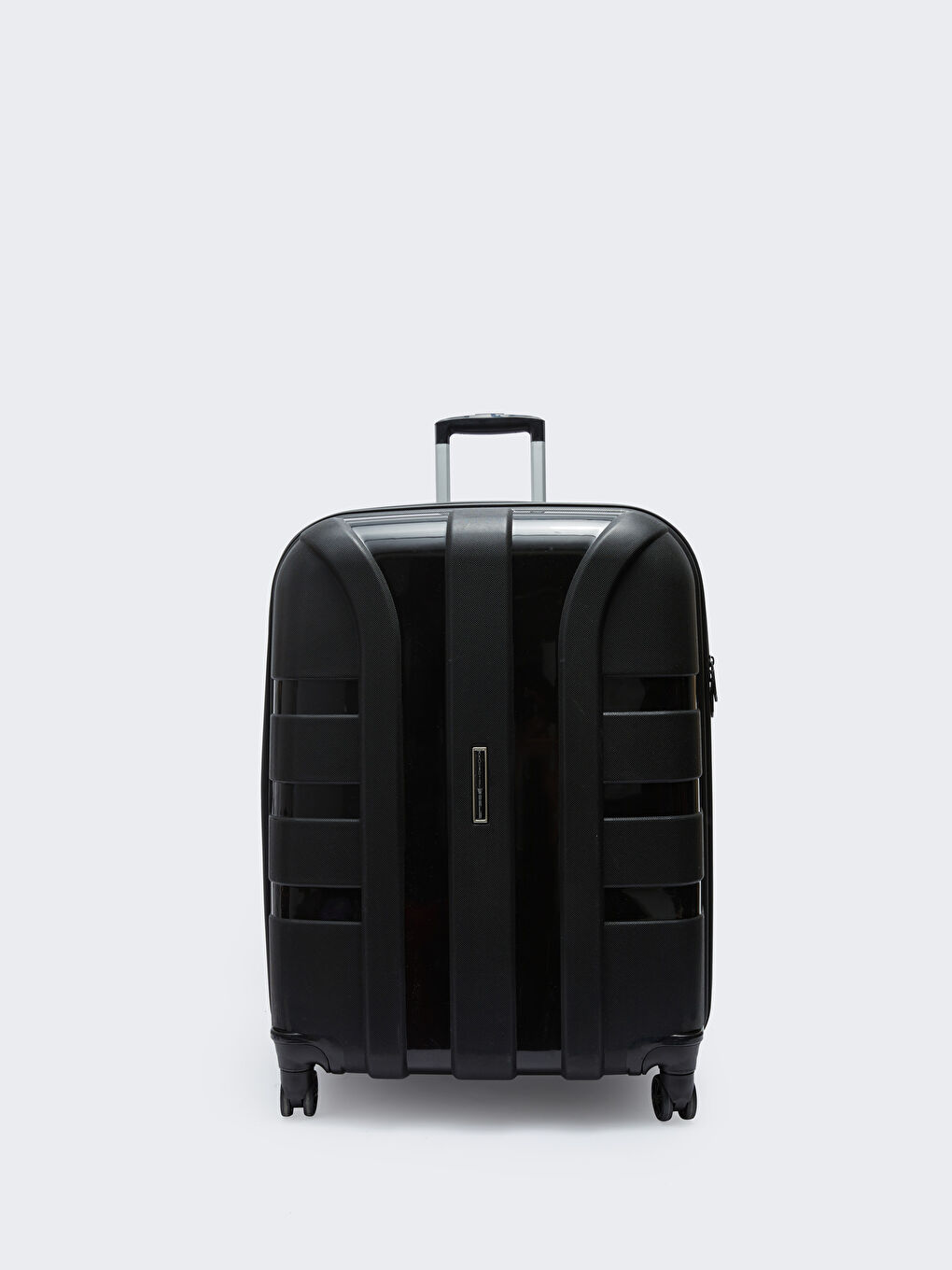 Siyah Kilit Detaylı Çekme Mekanizmalı Büyük Boy Valiz