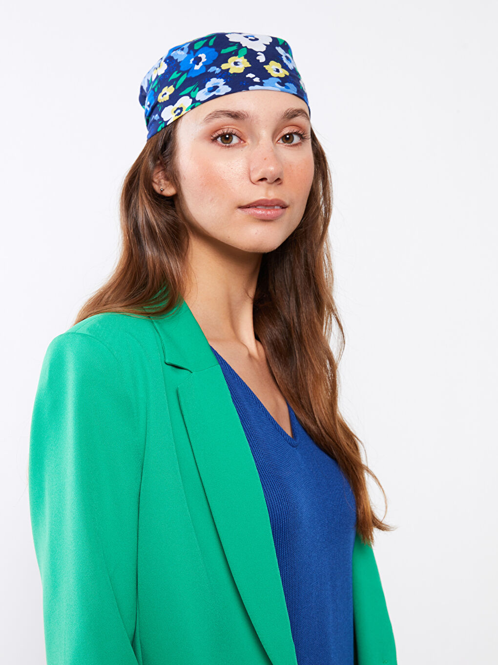 Yeşil Çiçek Desenli Kadın Bandana-1