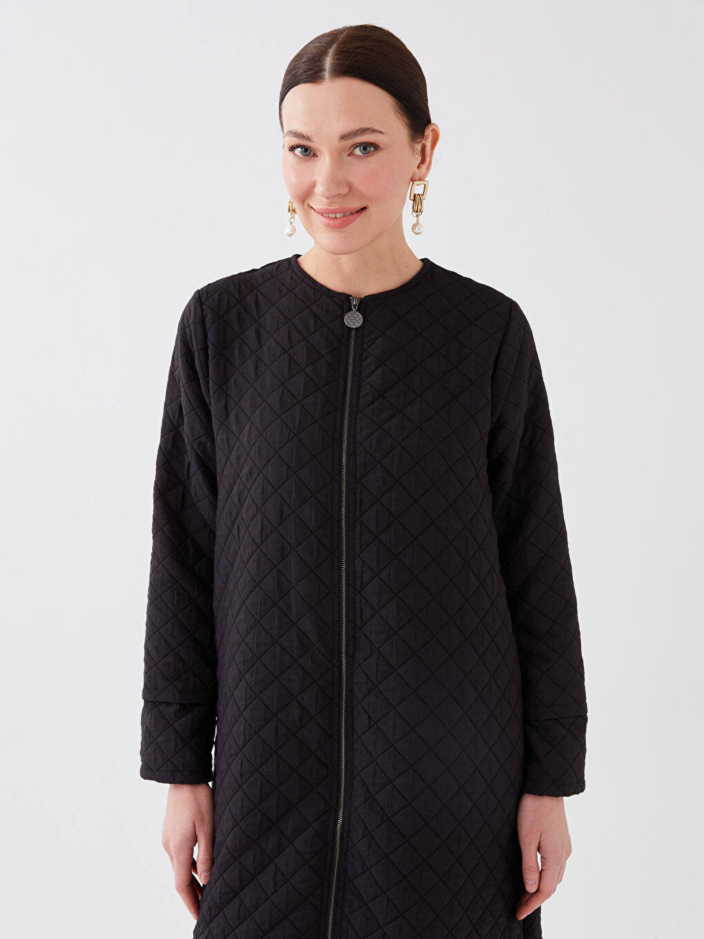 Siyah Bisiklet Yaka Kapitone Uzun Kollu A Kesim Kadın Ferace-2