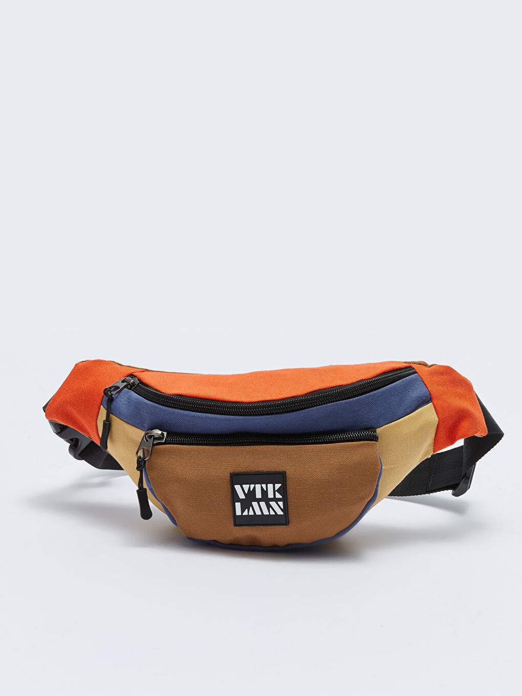Karışık Etiket Detaylı Erkek Bel Çantası