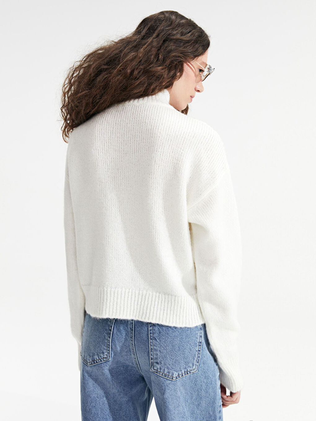 Ekru Balıkçı Yaka Kendinden Desenli Uzun Kollu Kadın Triko Kazak-4