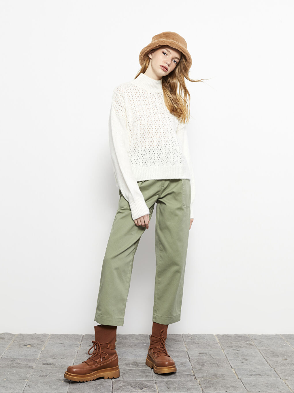 Ekru Balıkçı Yaka Kendinden Desenli Uzun Kollu Kadın Triko Kazak-7