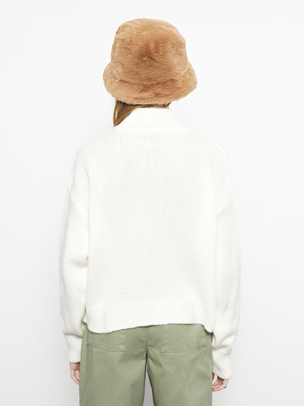 Ekru Balıkçı Yaka Kendinden Desenli Uzun Kollu Kadın Triko Kazak-9