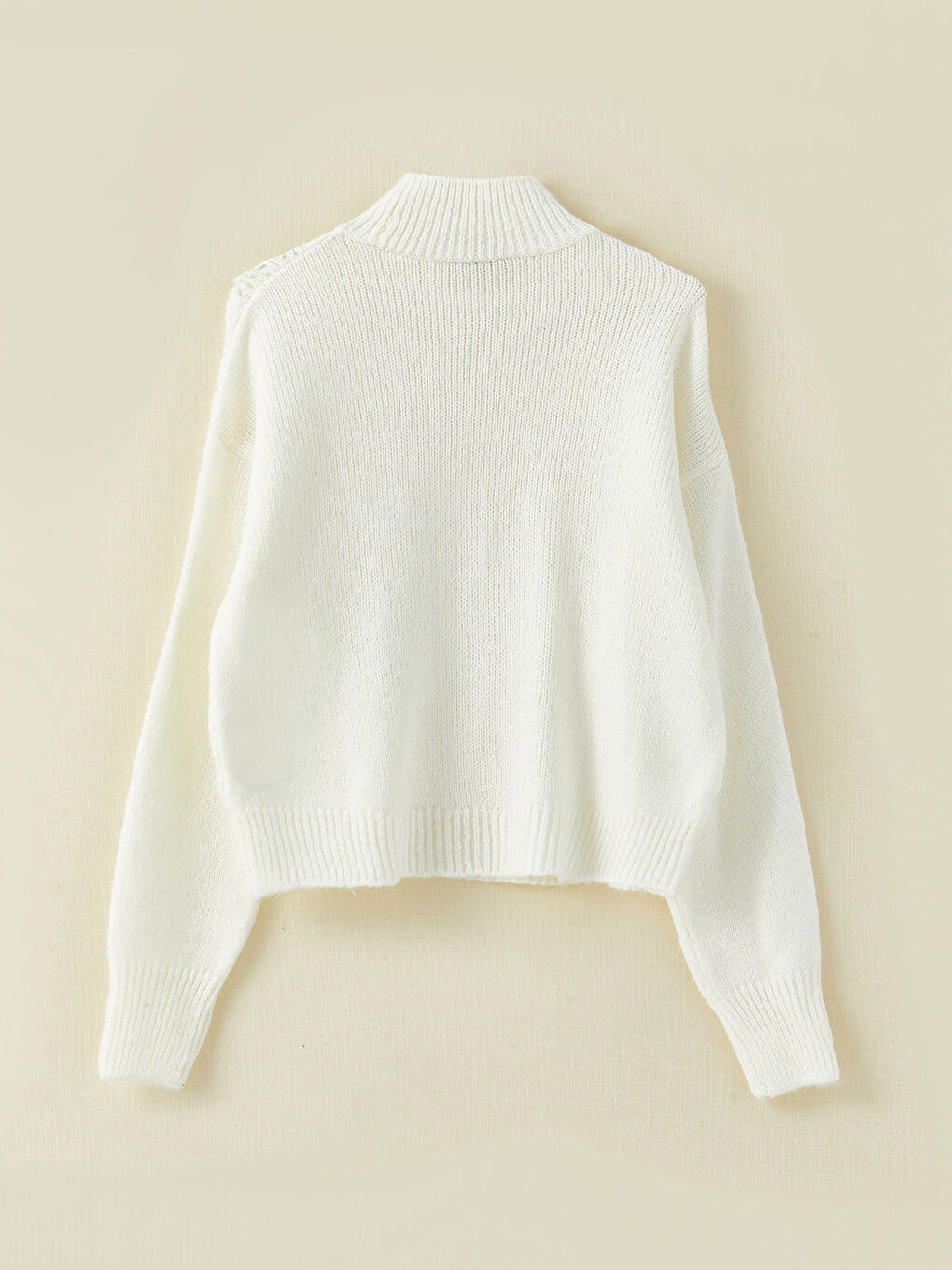 Ekru Balıkçı Yaka Kendinden Desenli Uzun Kollu Kadın Triko Kazak-11