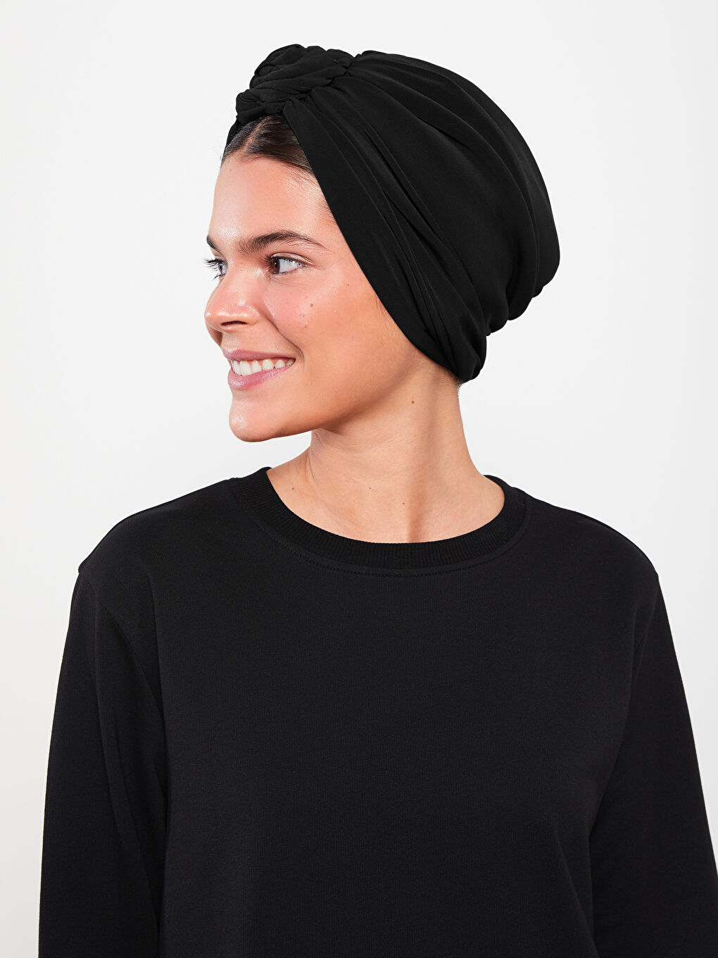 Siyah Kadın Düz Bone-2