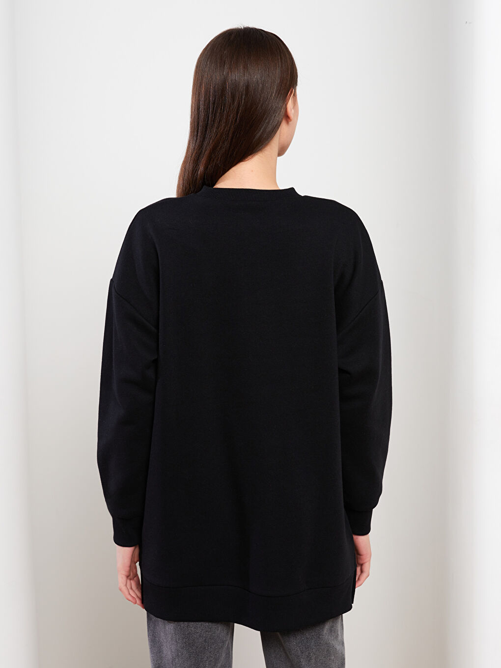 Siyah Bisiklet Yaka Baskılı Kadın Kalın Sweatshirt Tunik-5