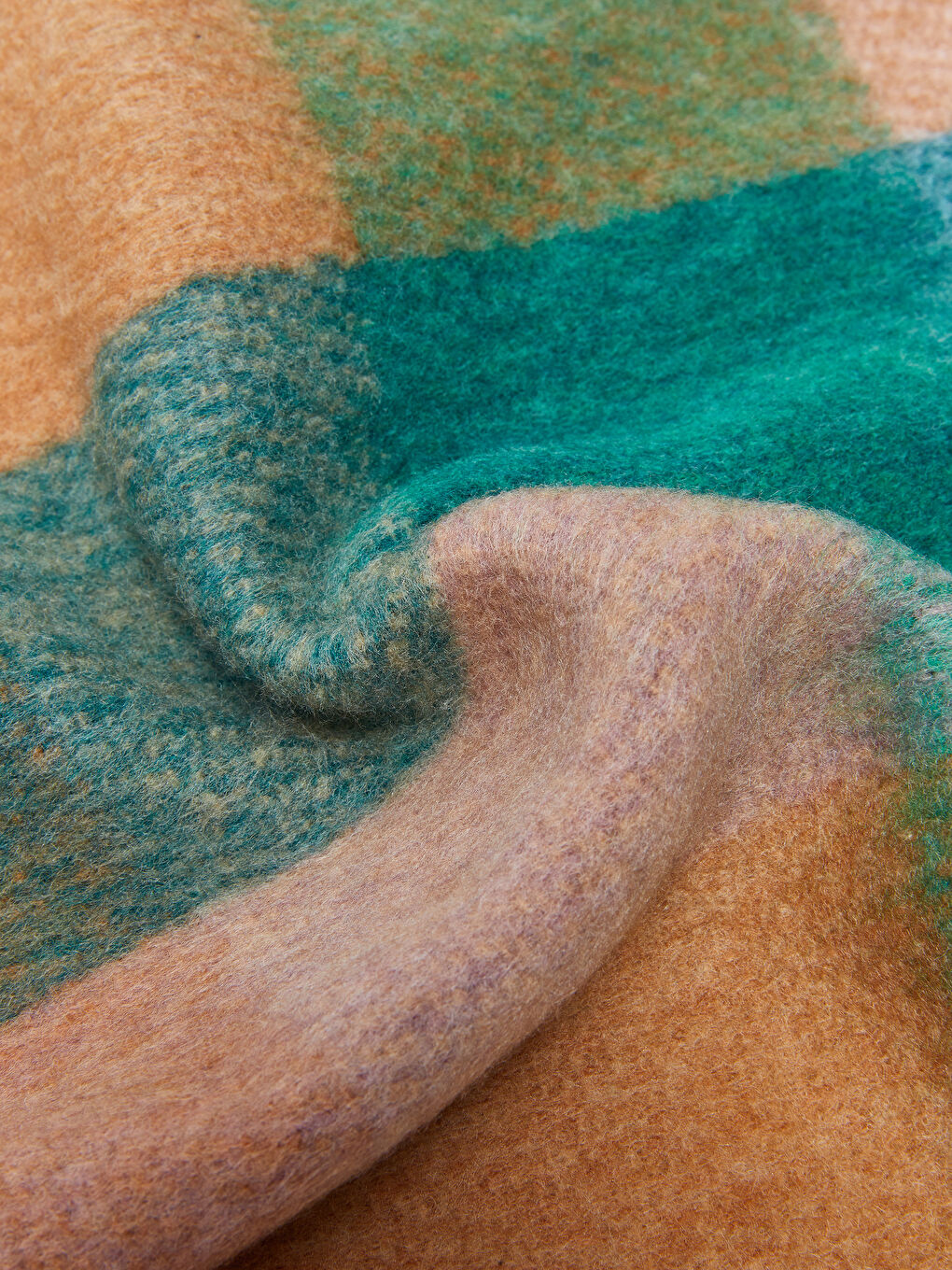 Yeşil Saçaklı Ekose Desenli Kadın Atkı-5