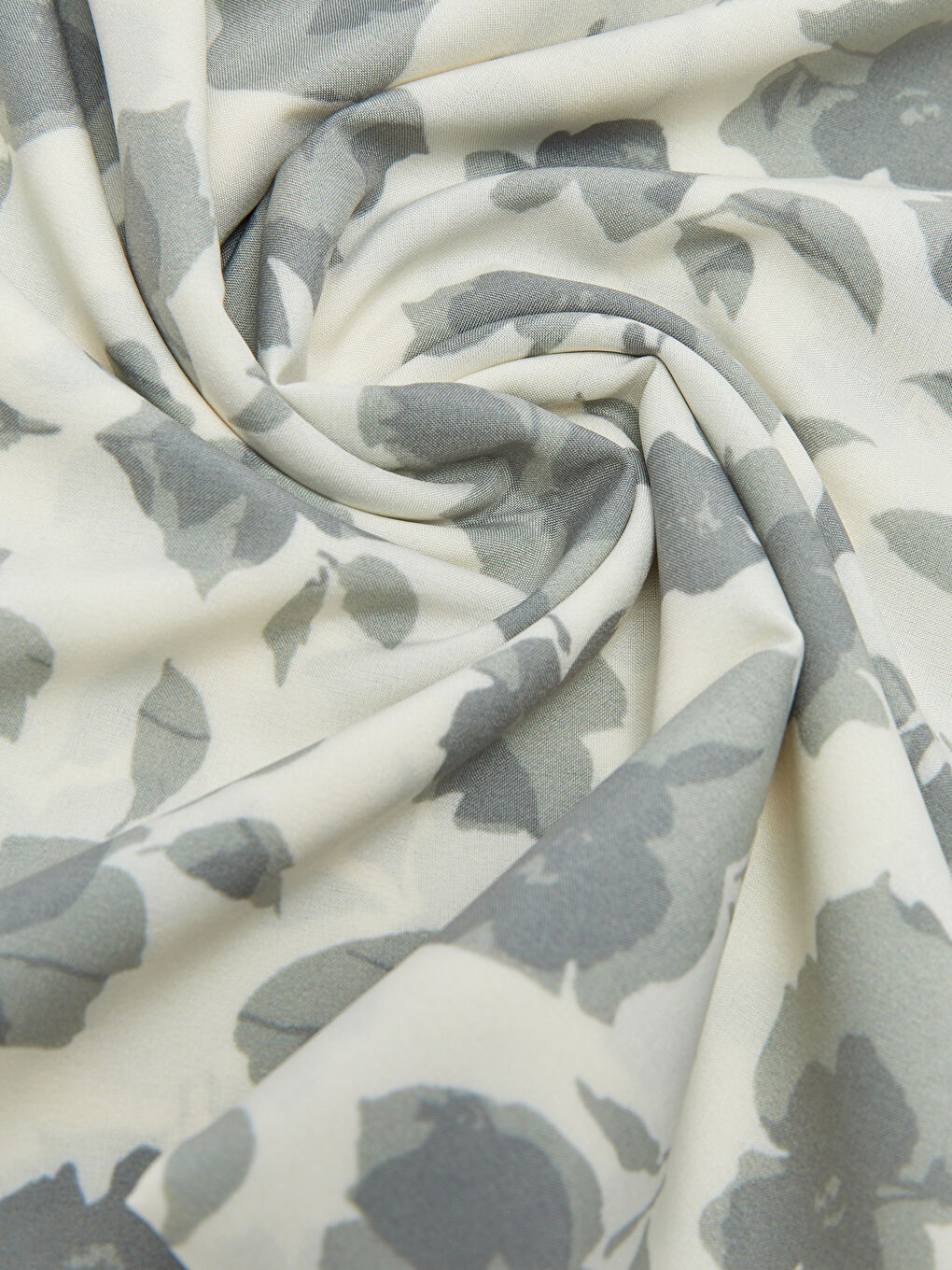 Yeşil Çiçek Desenli Kadın Şal-5