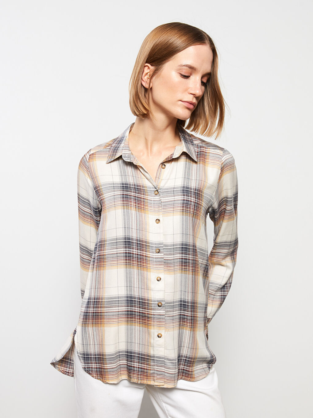 Bej Ekose Uzun Kollu Flanel Kadın Oduncu Gömlek-1