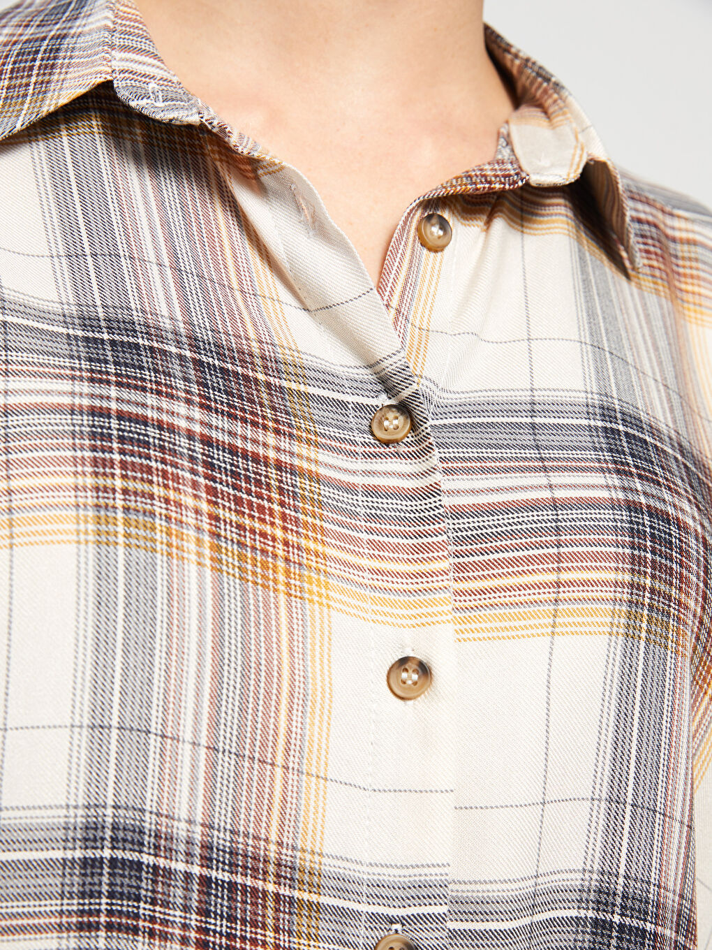 Bej Ekose Uzun Kollu Flanel Kadın Oduncu Gömlek-4