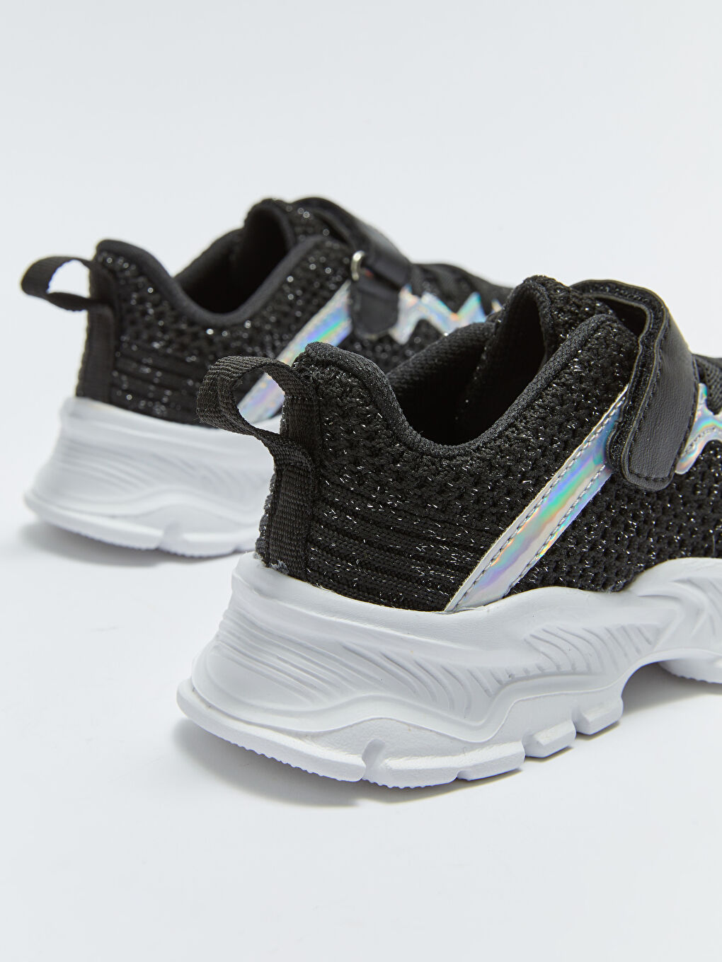 LCW STEPS Chaussures de Sport Actives à Crochet et Boucle pour Filles -W2I701Z4-HUC
