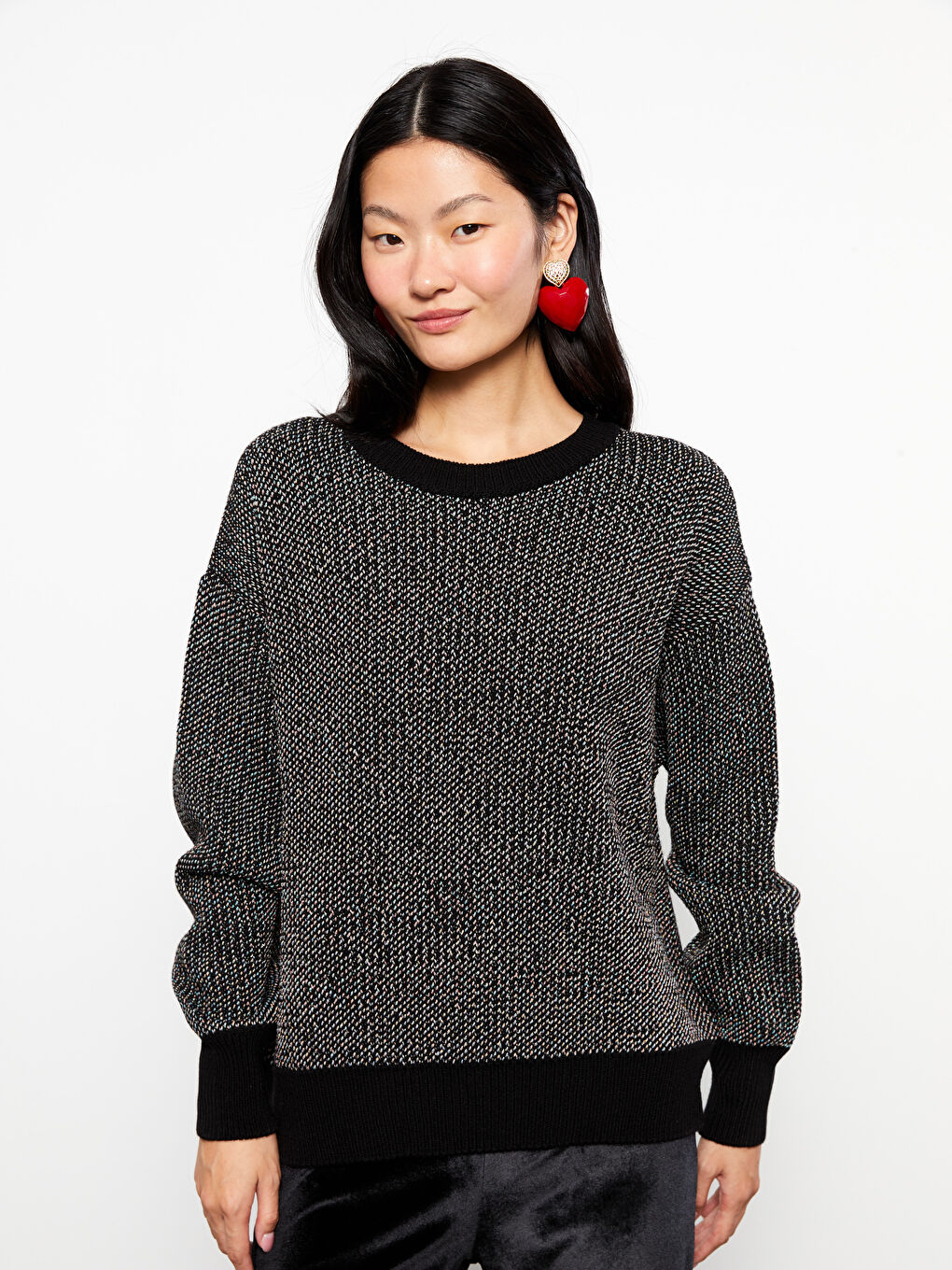 Siyah Bisiklet Yaka Desenli Uzun Kollu Kadın Triko Kazak