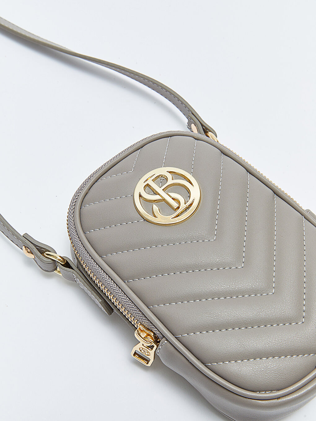 Gri Kapitone Desenli Kadın Çapraz Çanta-4