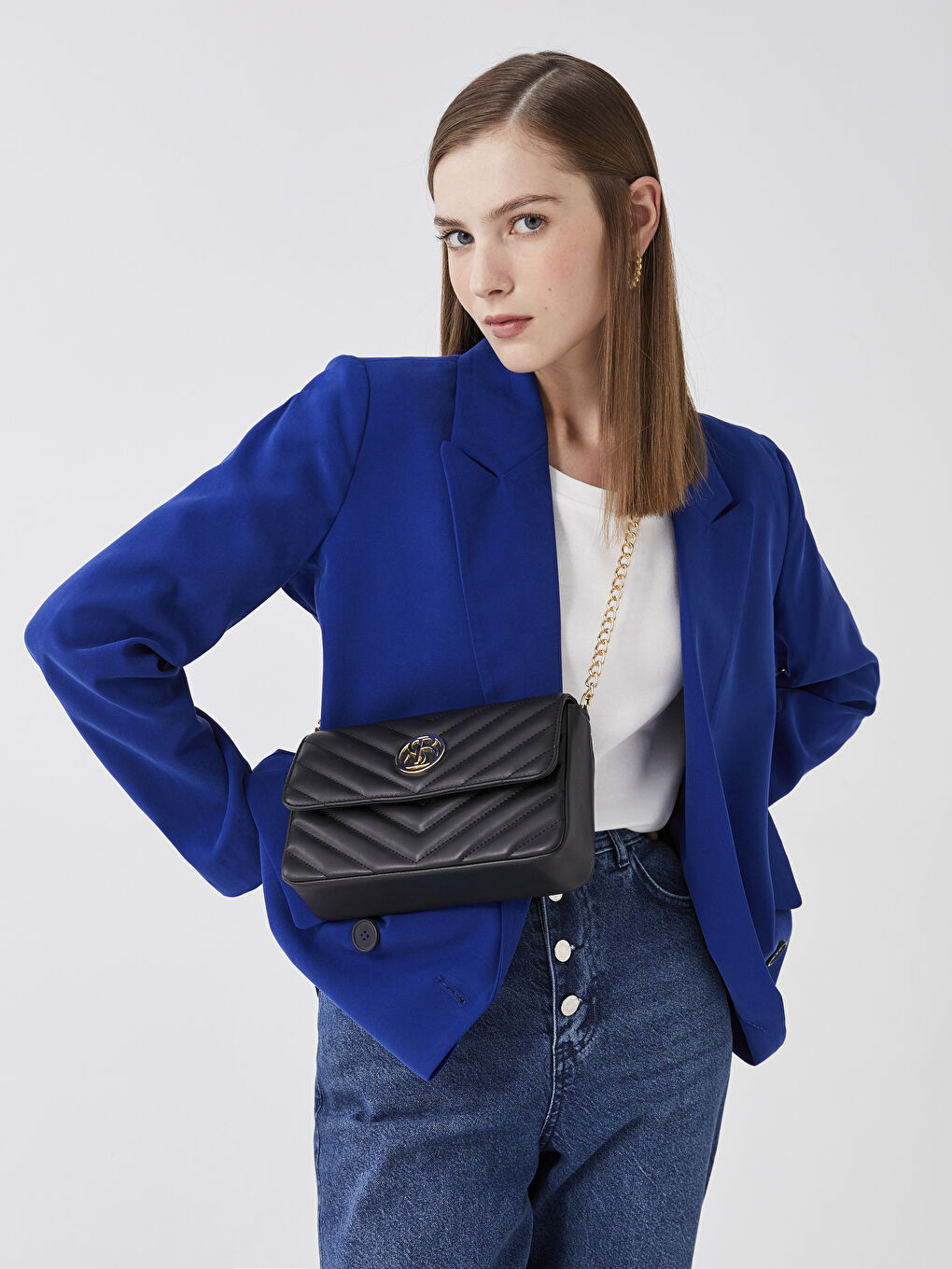 Siyah Kapitone Desenli Kadın Çapraz Çanta-1