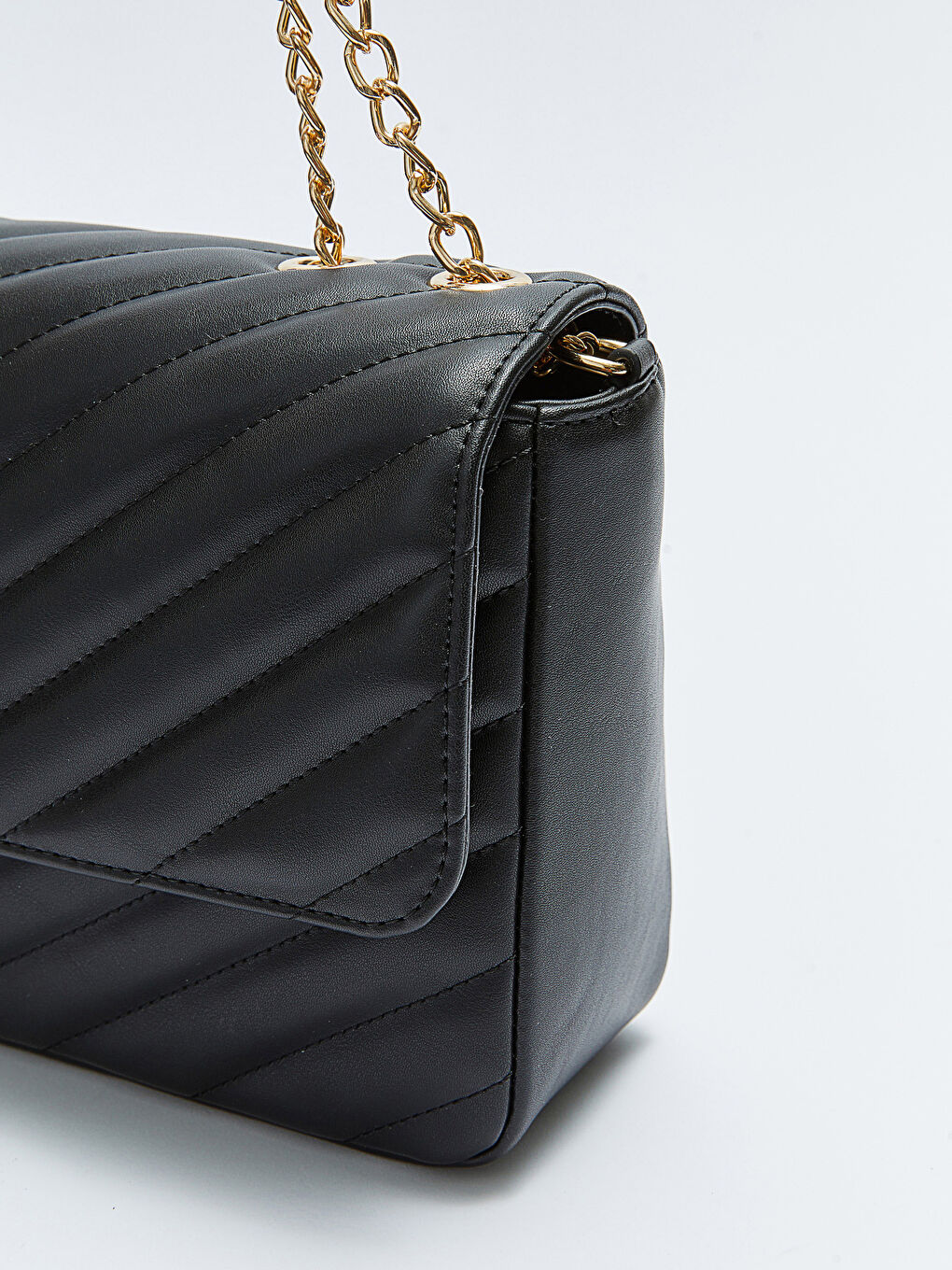 Siyah Kapitone Desenli Kadın Omuz Çantası-7