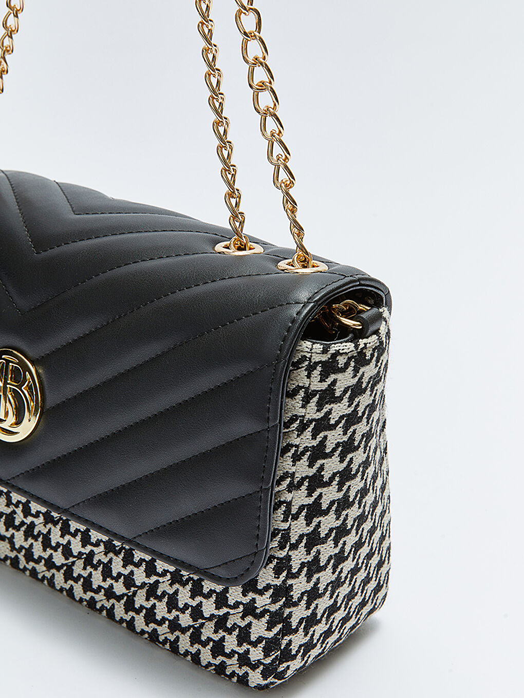 Siyah Kazayağı Desenli Kadın Çapraz Çanta-7