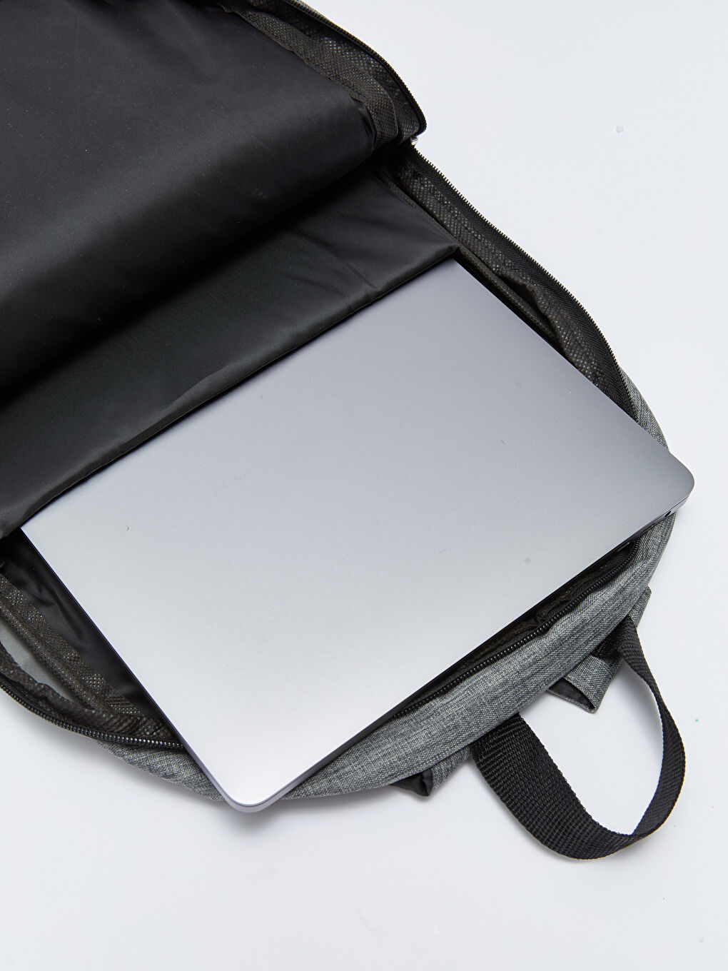 Antrasit Etiket Baskılı Erkek Laptop Çantası-4