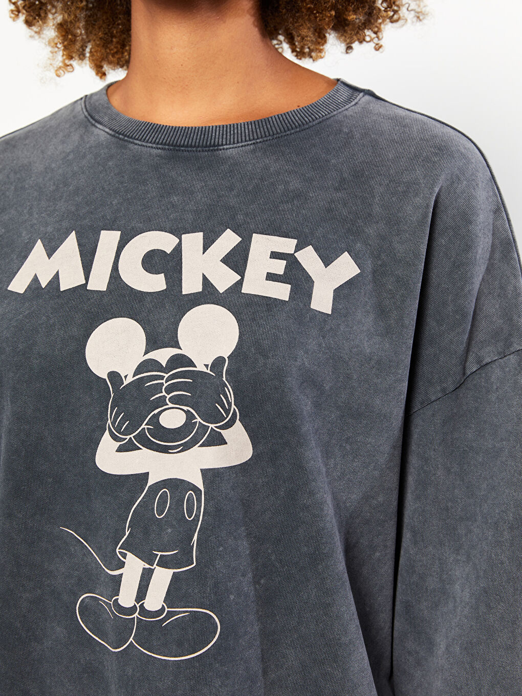 Crew Neck Mickey Mouse Printed Long Sleeve Oversize Women's Sweatshirt-3