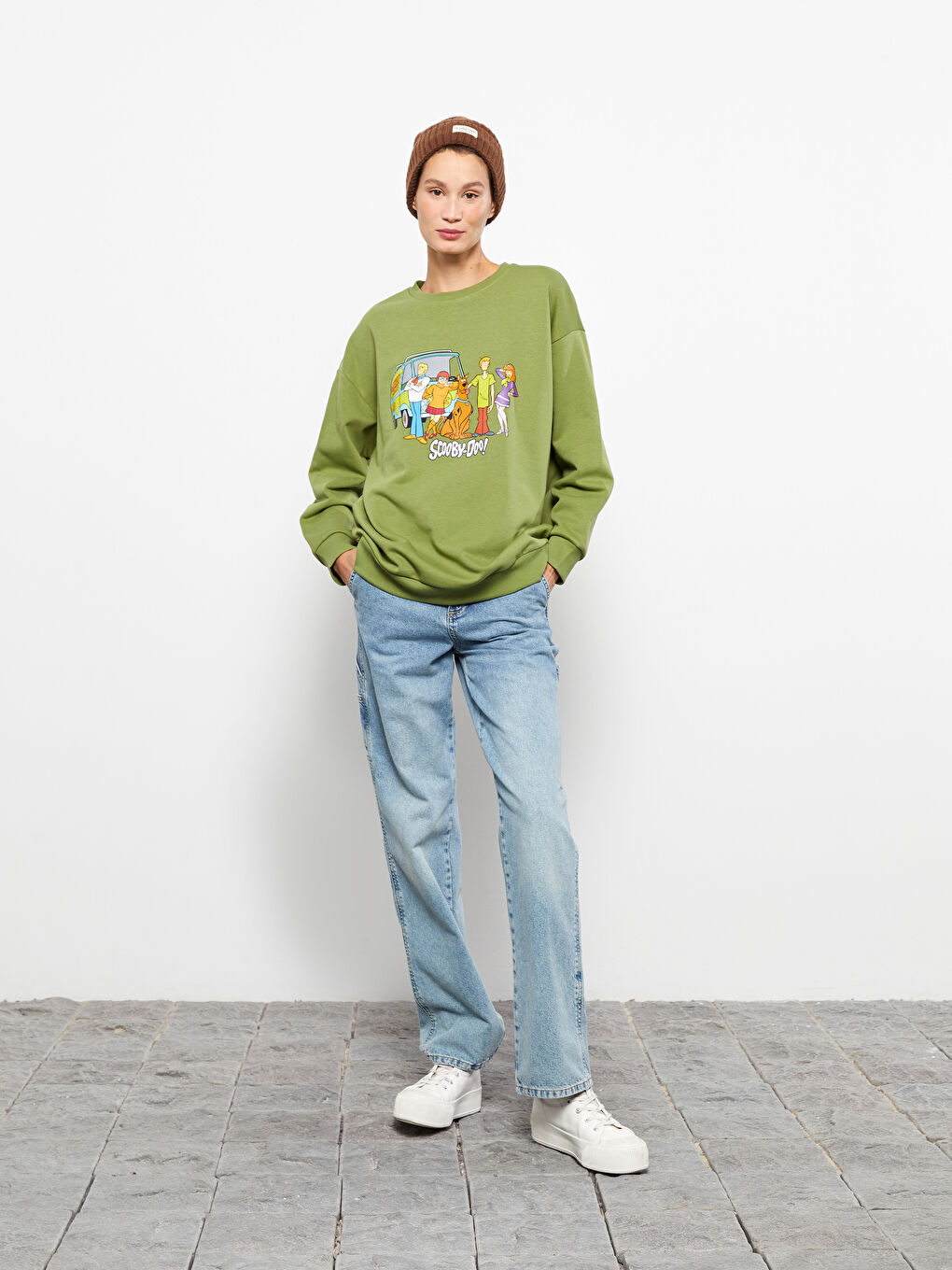 LCW Vision Crew Neck Scooby Doo Printed Women's Thick Sweatshirt -W2IB88Z8-HBD
