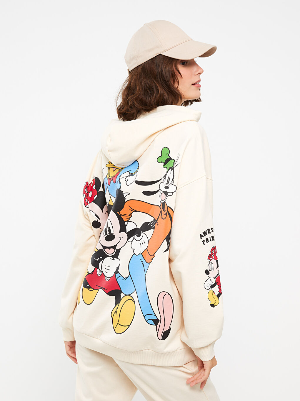 Bej Mickey ve Arkadaşları Baskılı Kadın Hoodie