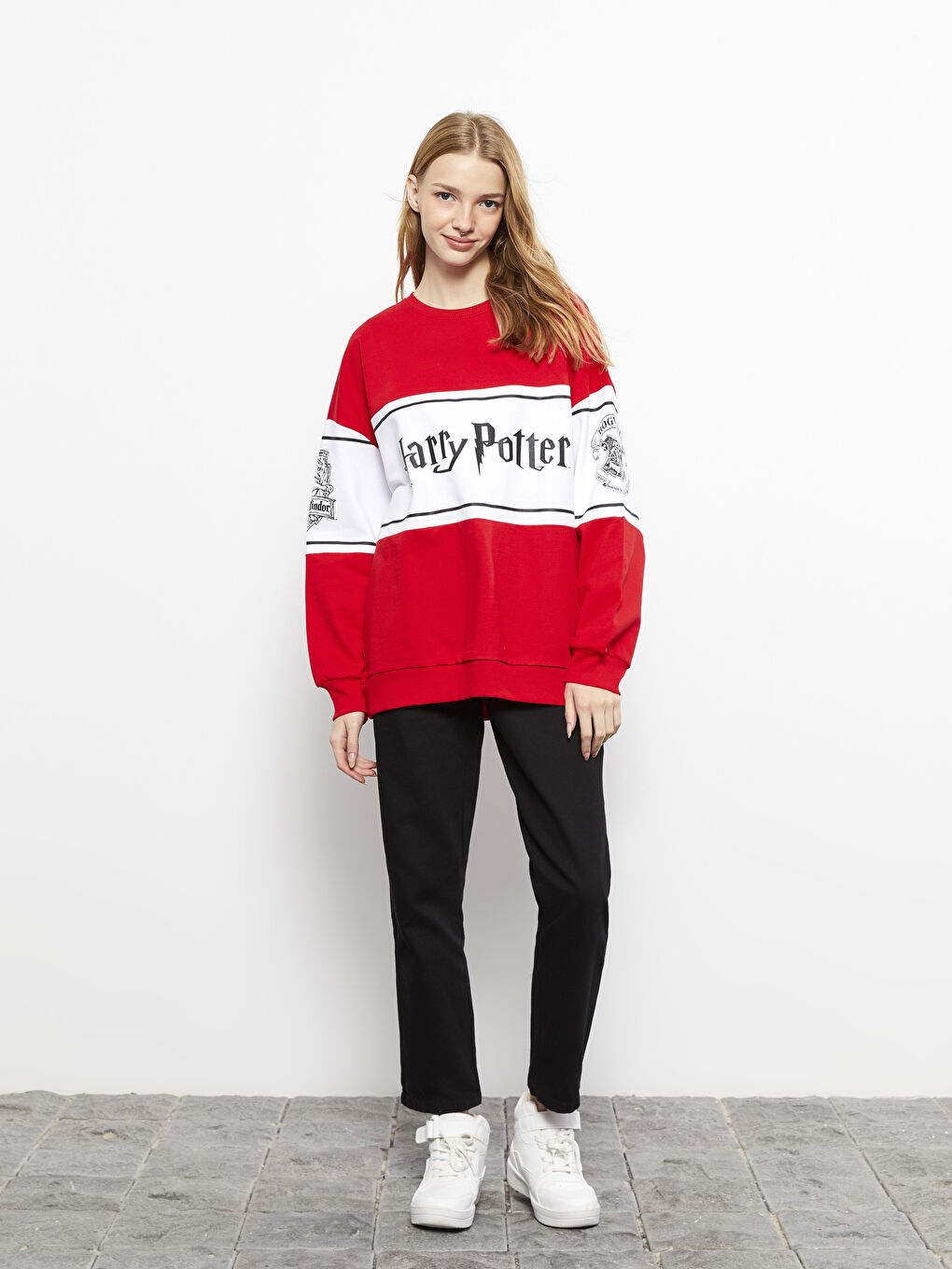 Kırmızı Bisiklet Yaka Harry Potter Baskılı Uzun Kollu Oversize Kadın Sweatshirt-2