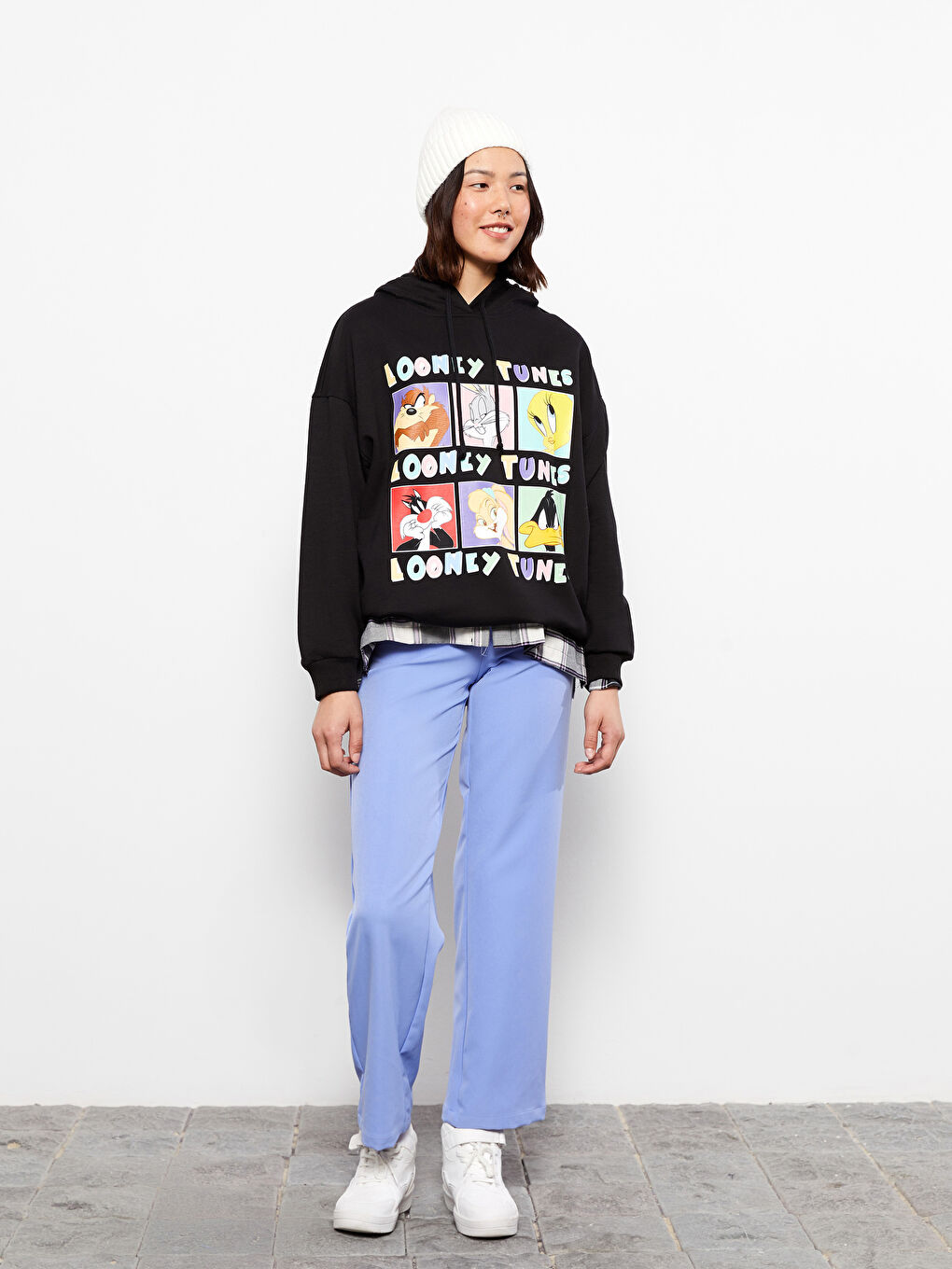 Siyah Bugs Bunny Baskılı Uzun Kollu Oversize Kadın Hoodie-2