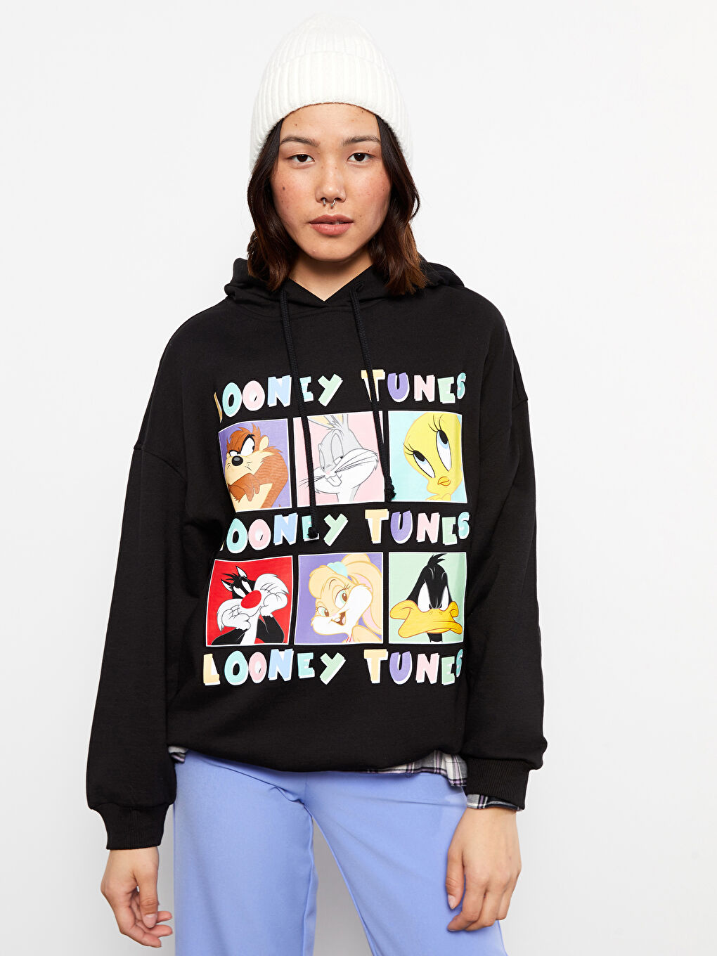 Siyah Bugs Bunny Baskılı Uzun Kollu Oversize Kadın Hoodie-1