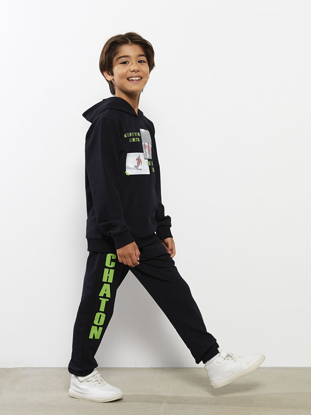 Lacivert Kapüşonlu Baskılı Uzun Kollu Erkek Çocuk Sweatshirt ve Eşofman Altı-3